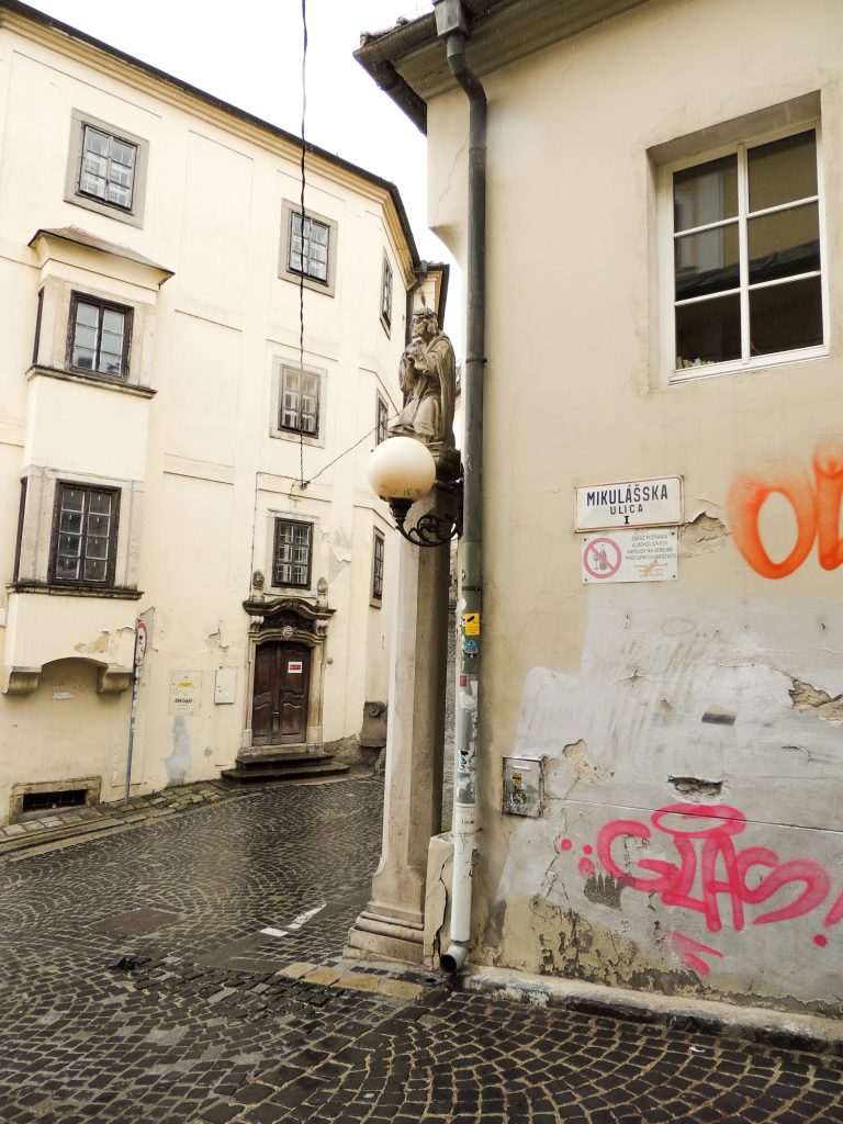 Bratislava lentialady